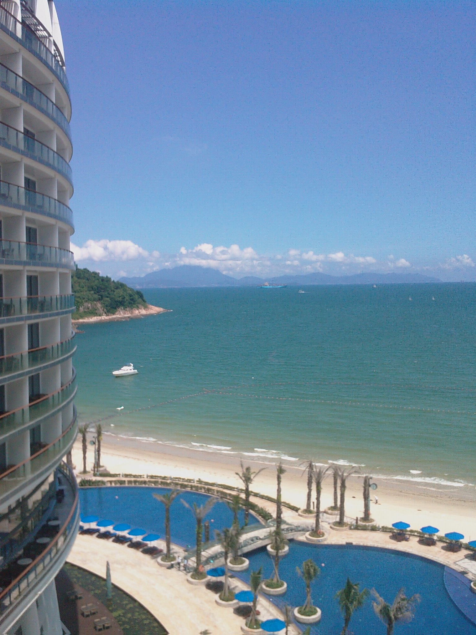 Dameisha Beach